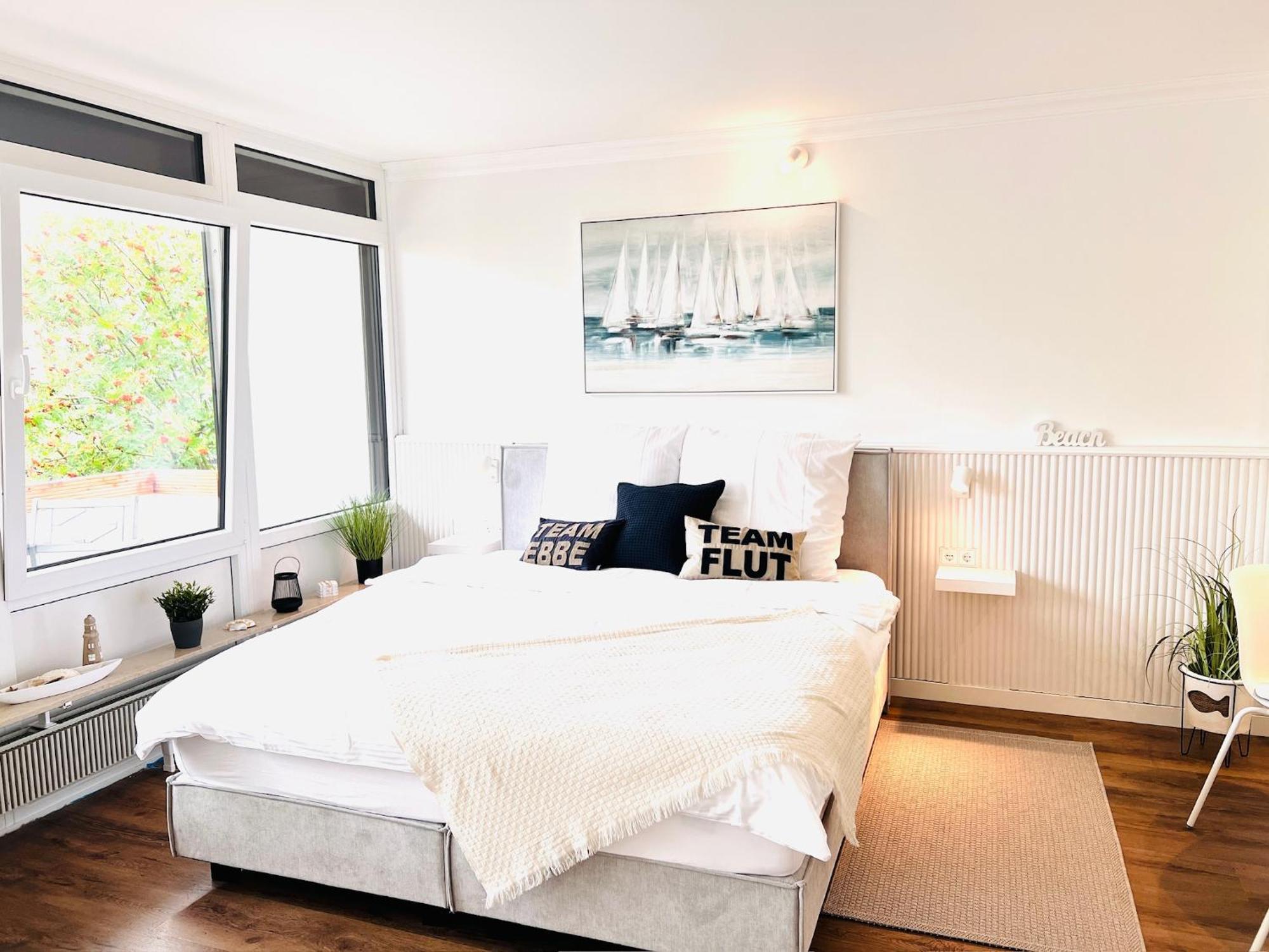 Neu - Frisch Renoviertes Ferienapartment "Waterkant" 부숨 외부 사진