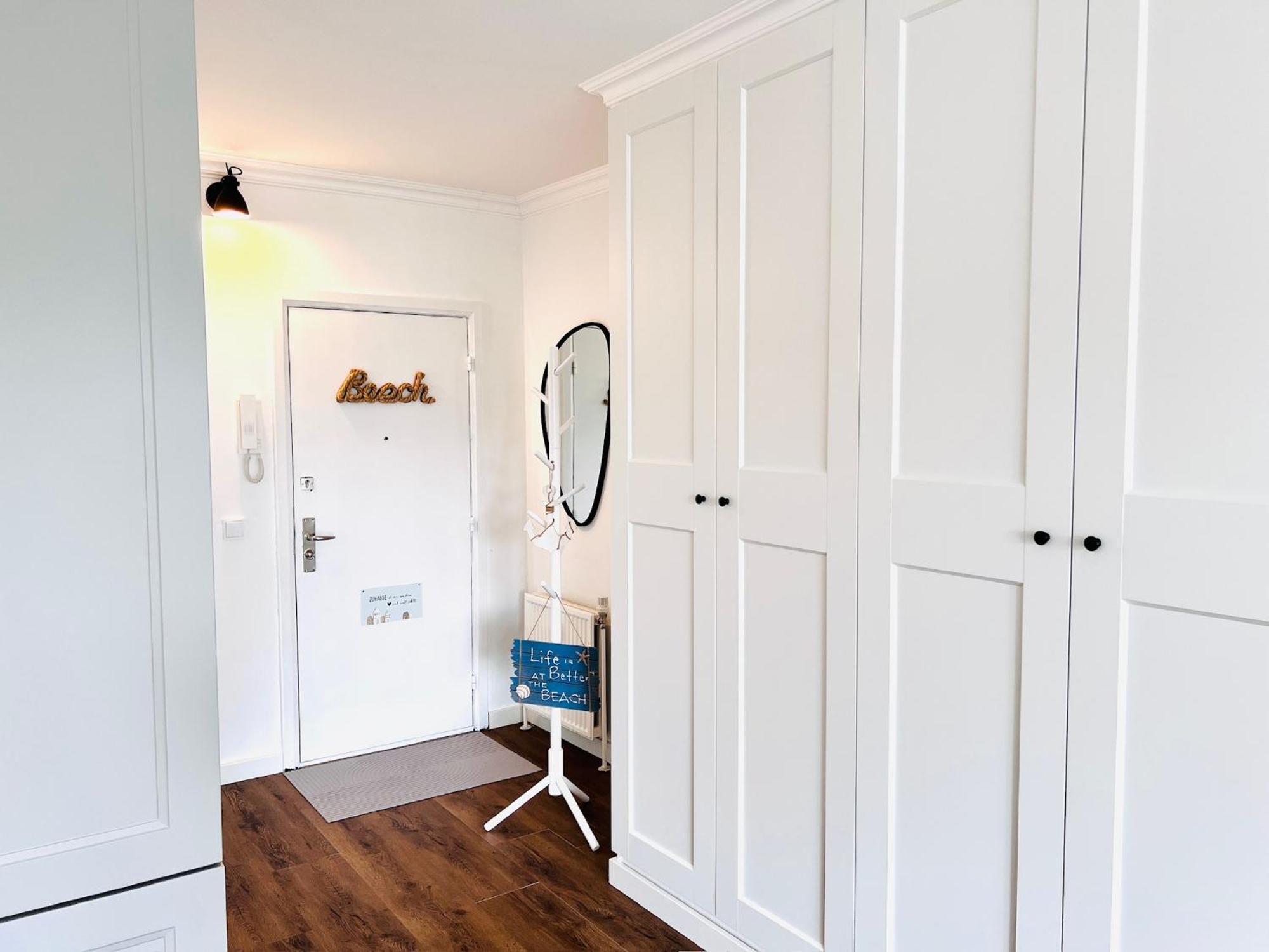 Neu - Frisch Renoviertes Ferienapartment "Waterkant" 부숨 외부 사진